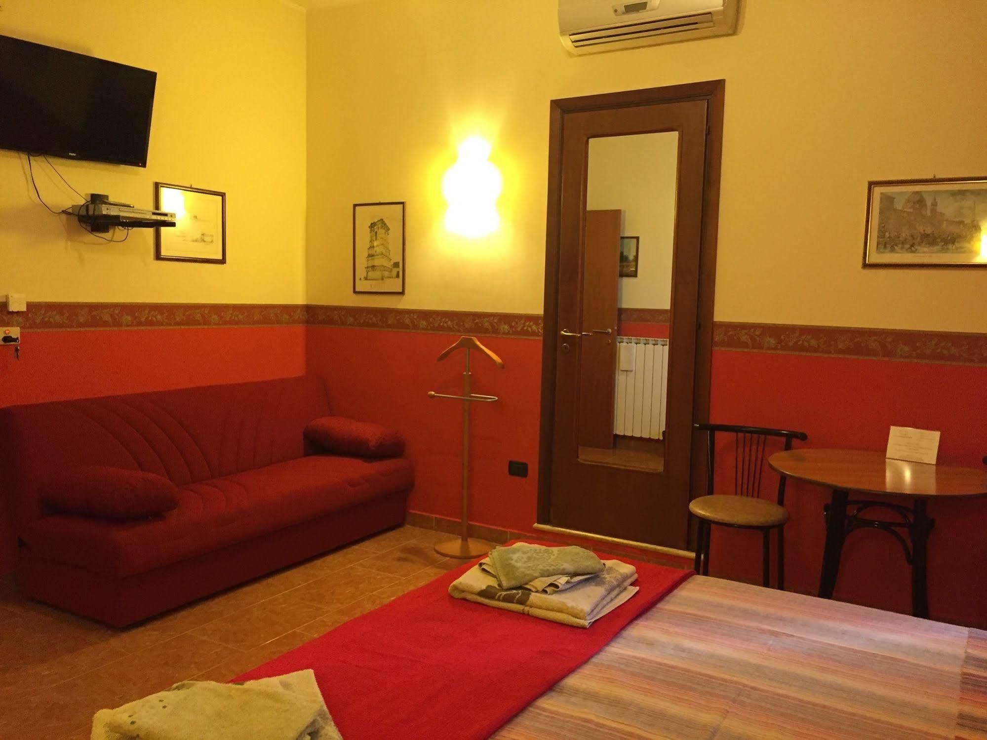 Aurora Rooms Lecce Buitenkant foto