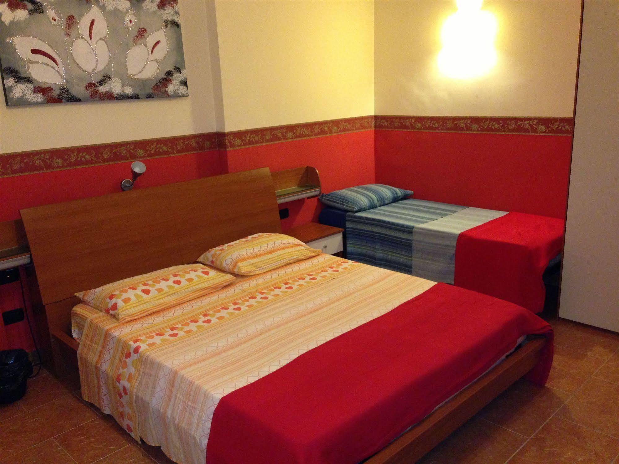 Aurora Rooms Lecce Buitenkant foto
